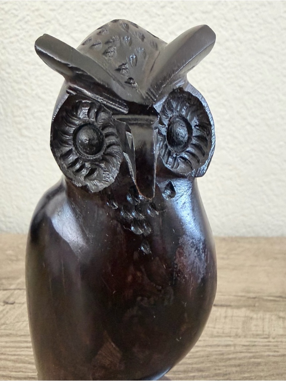 Hand Carved Dark Wood MCM Owl Figurine Statue Sculpture Folk Art 7”‎ Boho - Picture 2 of 7